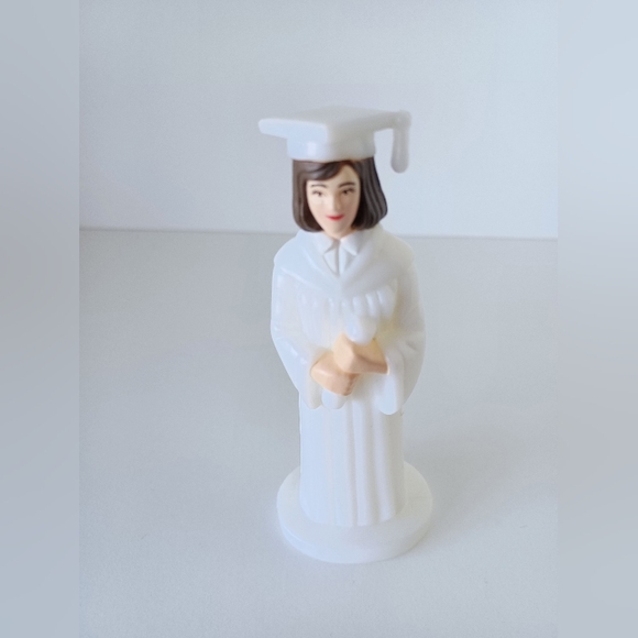 Graduation Girl Plastic Cake Topper In White Robe - Picture 7 of 7